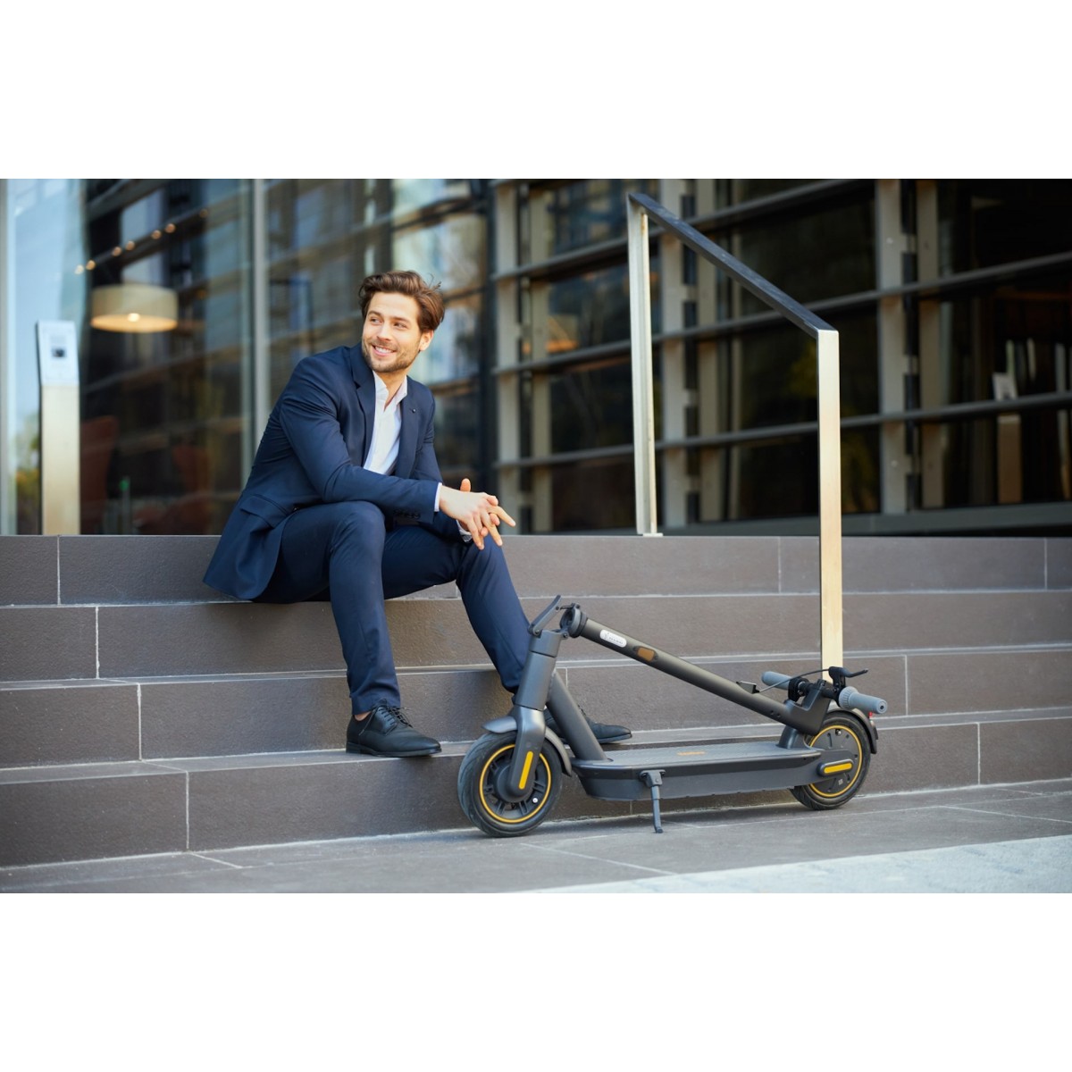 Trotinetă electrică Ninebot by Segway Kickscooter MAX G30E II