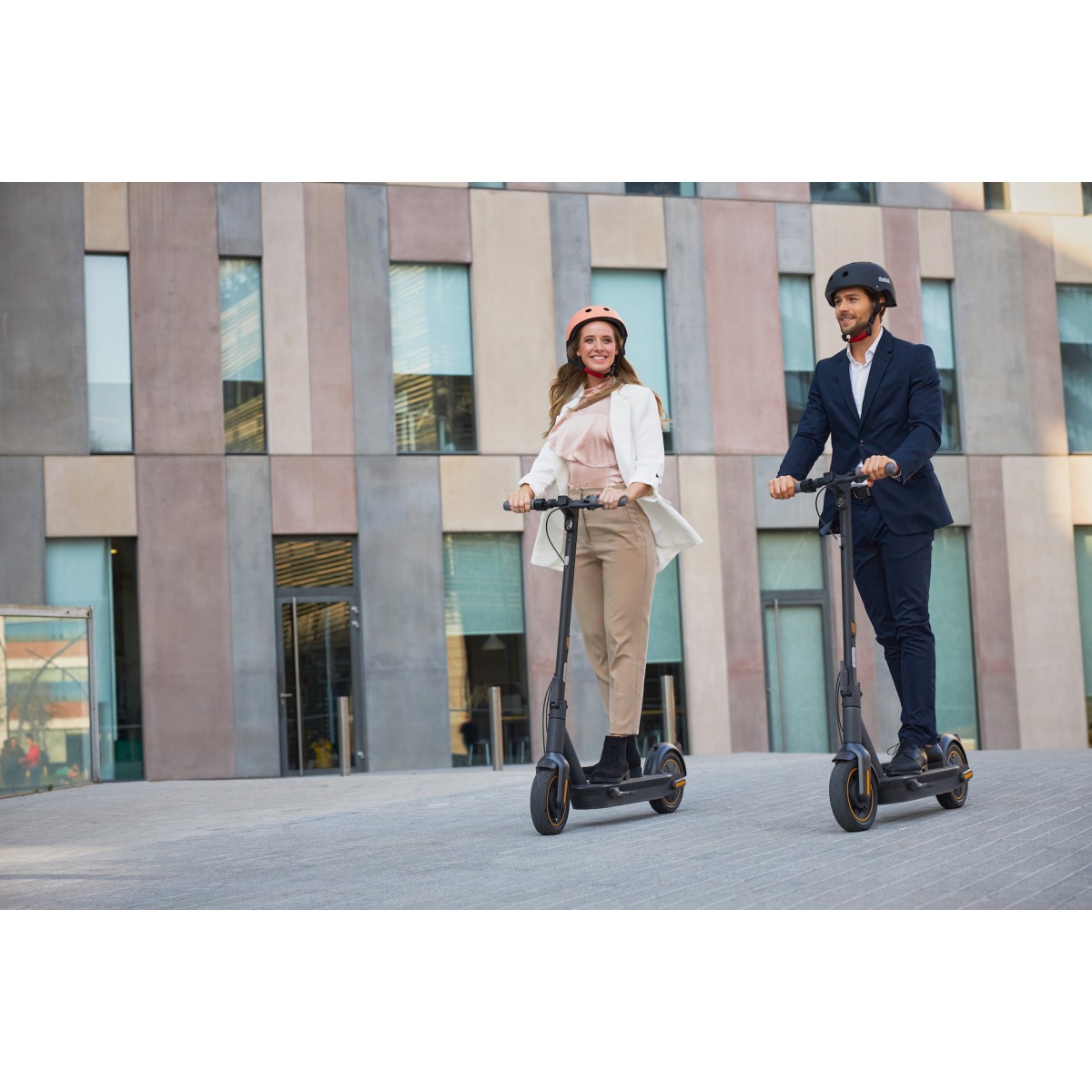 Trotinetă electrică Ninebot by Segway Kickscooter MAX G30E II