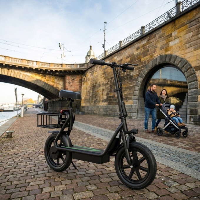 Trotinetă electrică AERIUM AOVO PRO COMFORT V2 neagră
