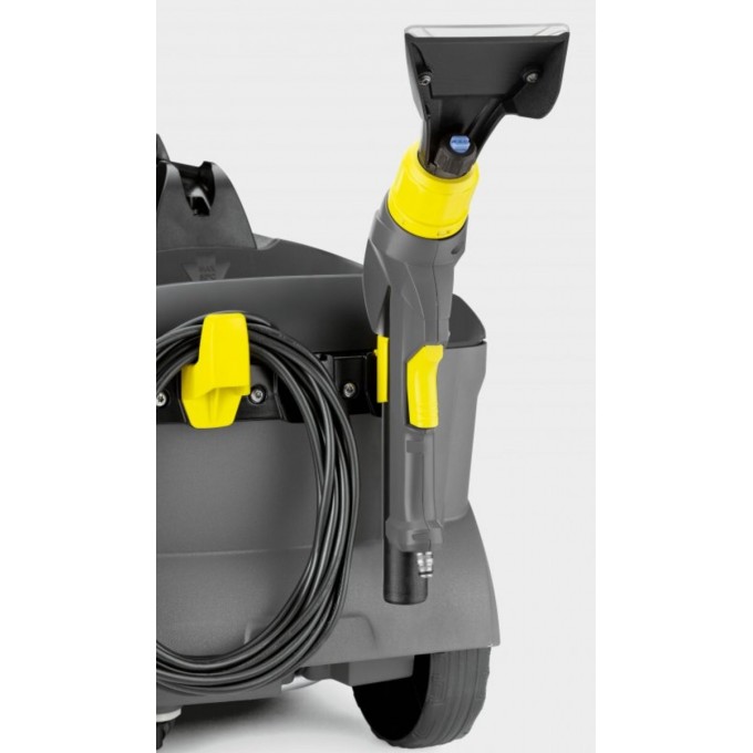 Aspirator pentru tapițerii KÄRCHER Puzzi 10/1 Aspirator pentru tapițerii KÄRCHER Puzzi 10/1
