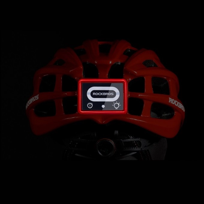 Cască AERIUM ROCKBROS Ultralight cu lanternă cu LED neagră